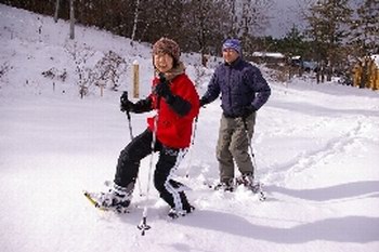 疾走するスノーレーサー！